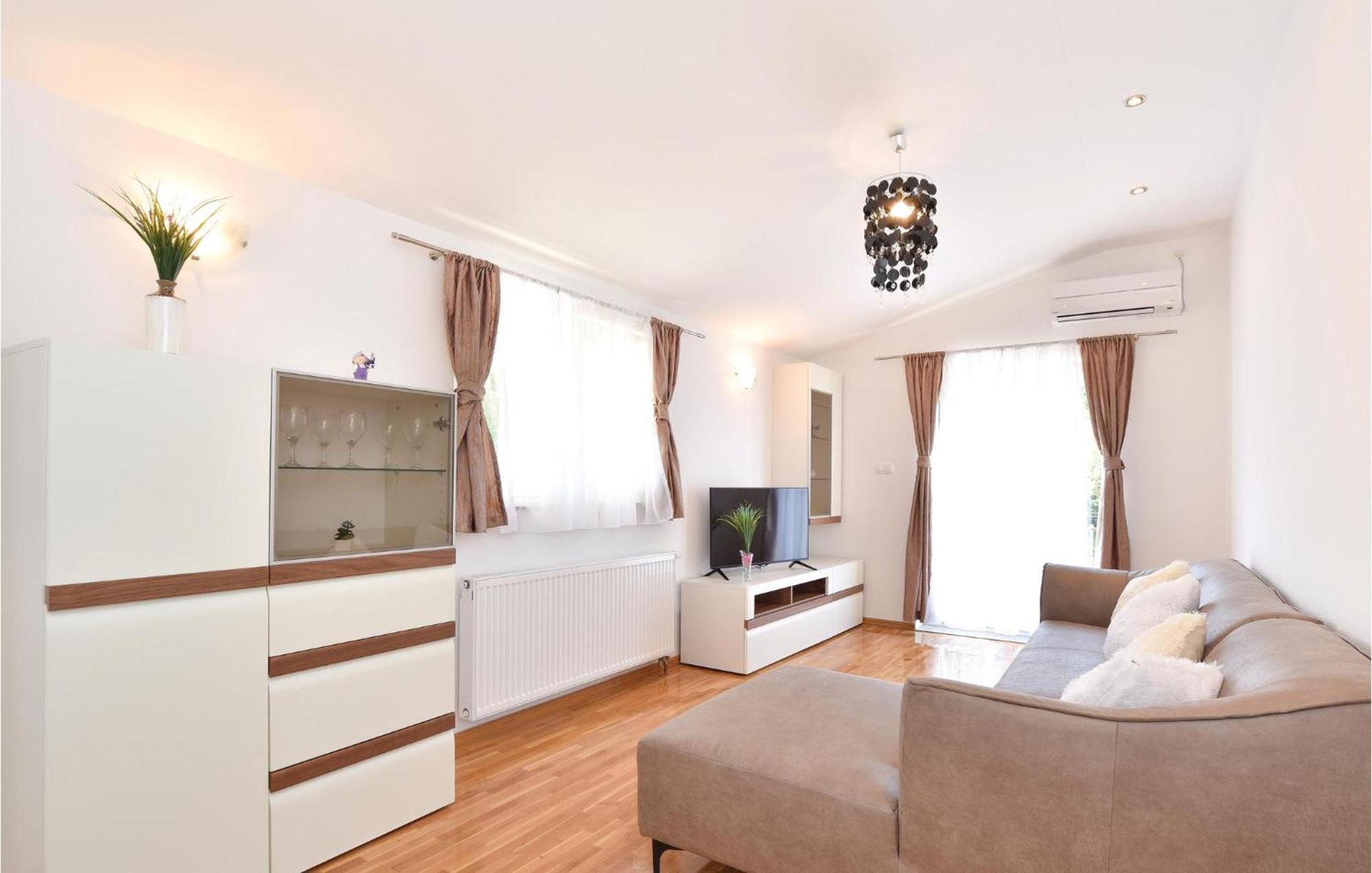 Nice Home In Grab With Wifi Luaran gambar